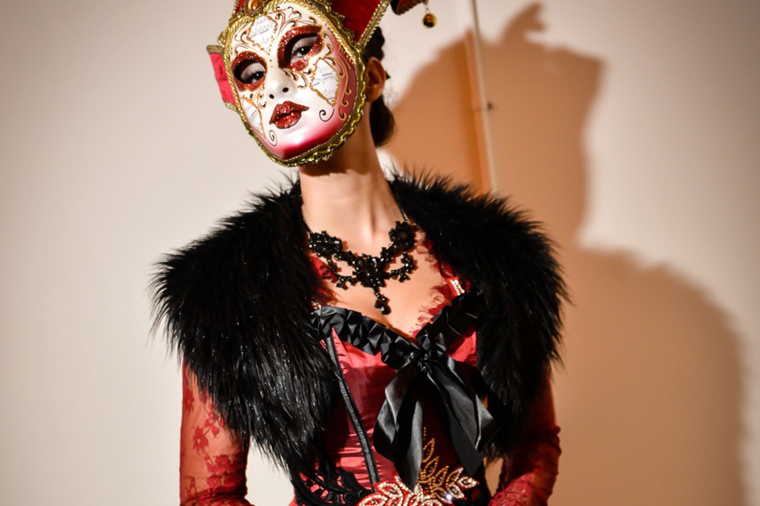 masquerade_pics__0014__DSC3705 Thumbnail